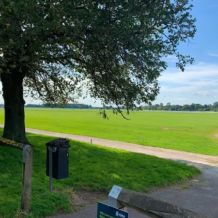 The Kensingston - Quaint Victorian With Free Parking * 요크