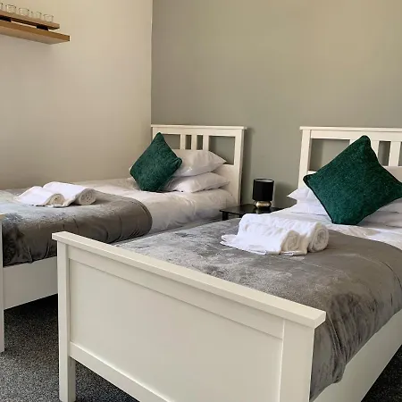 The Kensingston - Quaint Victorian With Free Parking Apartmán *