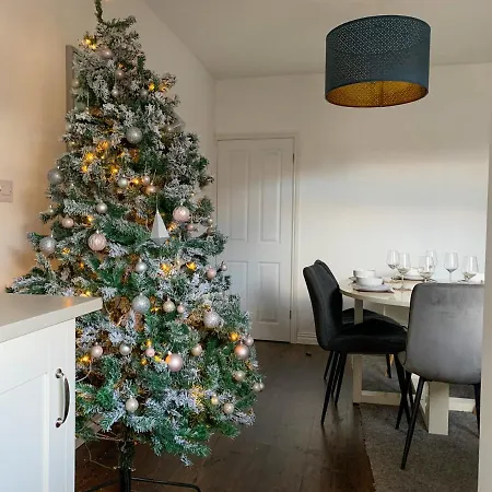 The Kensingston - Quaint Victorian With Free Parking Apartmán