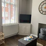 Apartmán The Kensingston - Quaint Victorian With Free Parking *