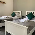 The Kensingston - Quaint Victorian With Free Parking Lejlighed *