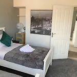 The Kensingston - Quaint Victorian With Free Parking Apartmán York