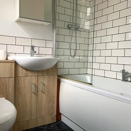 דירה The Kensingston - Quaint Victorian With Free Parking